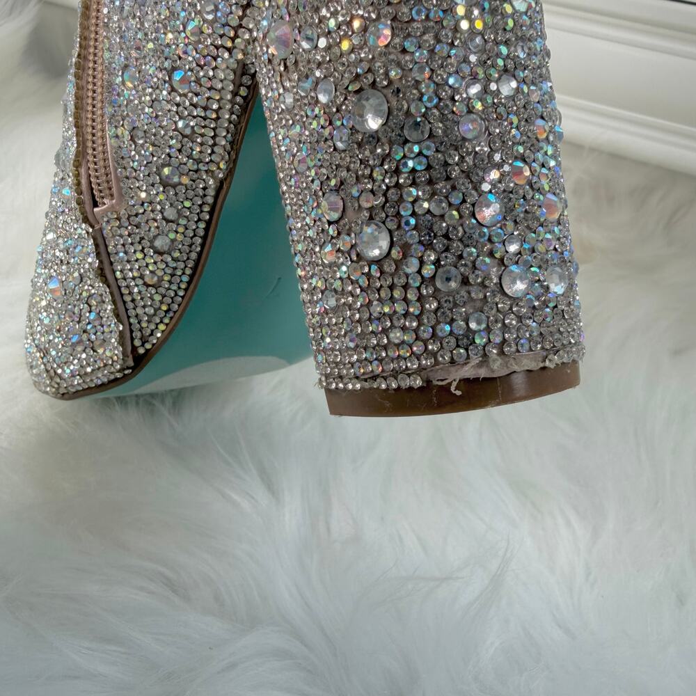 EUC Betsey Johnson Cady Rhinestone Booties Size 7 - Picture 11 of 11